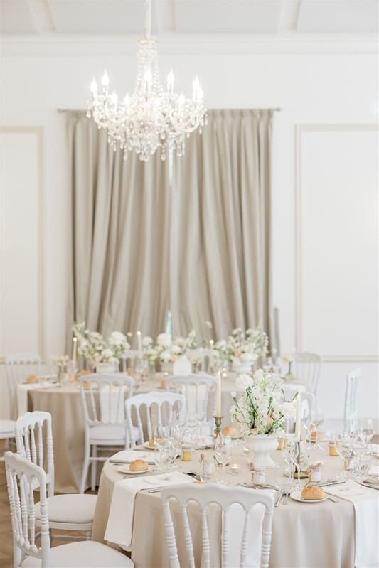 Salle de réception, château