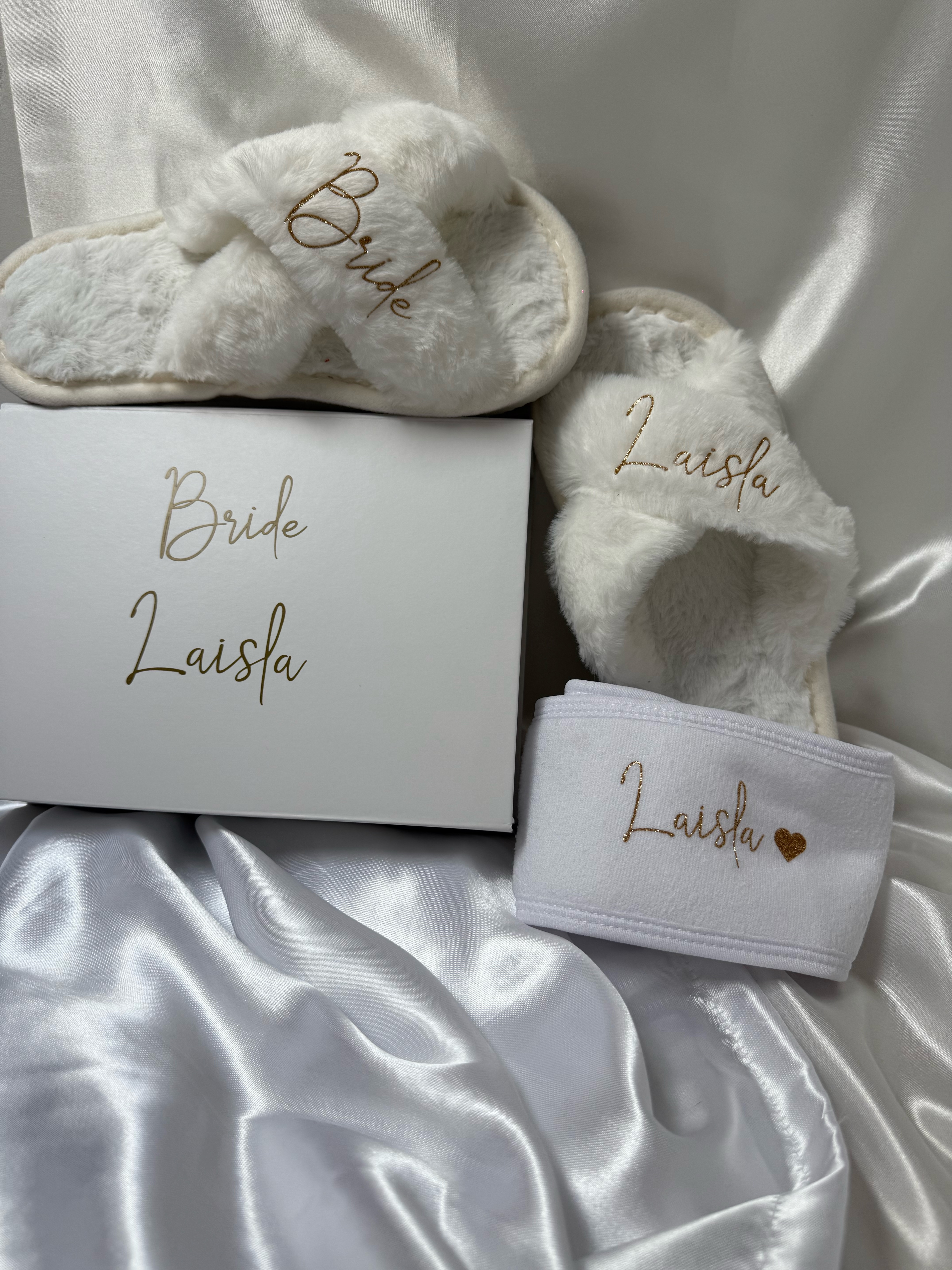 Coffret Bride ✨ Peignoirs, chaussons, boîte personnalisés, bandeau cheveux, bandeau yeux